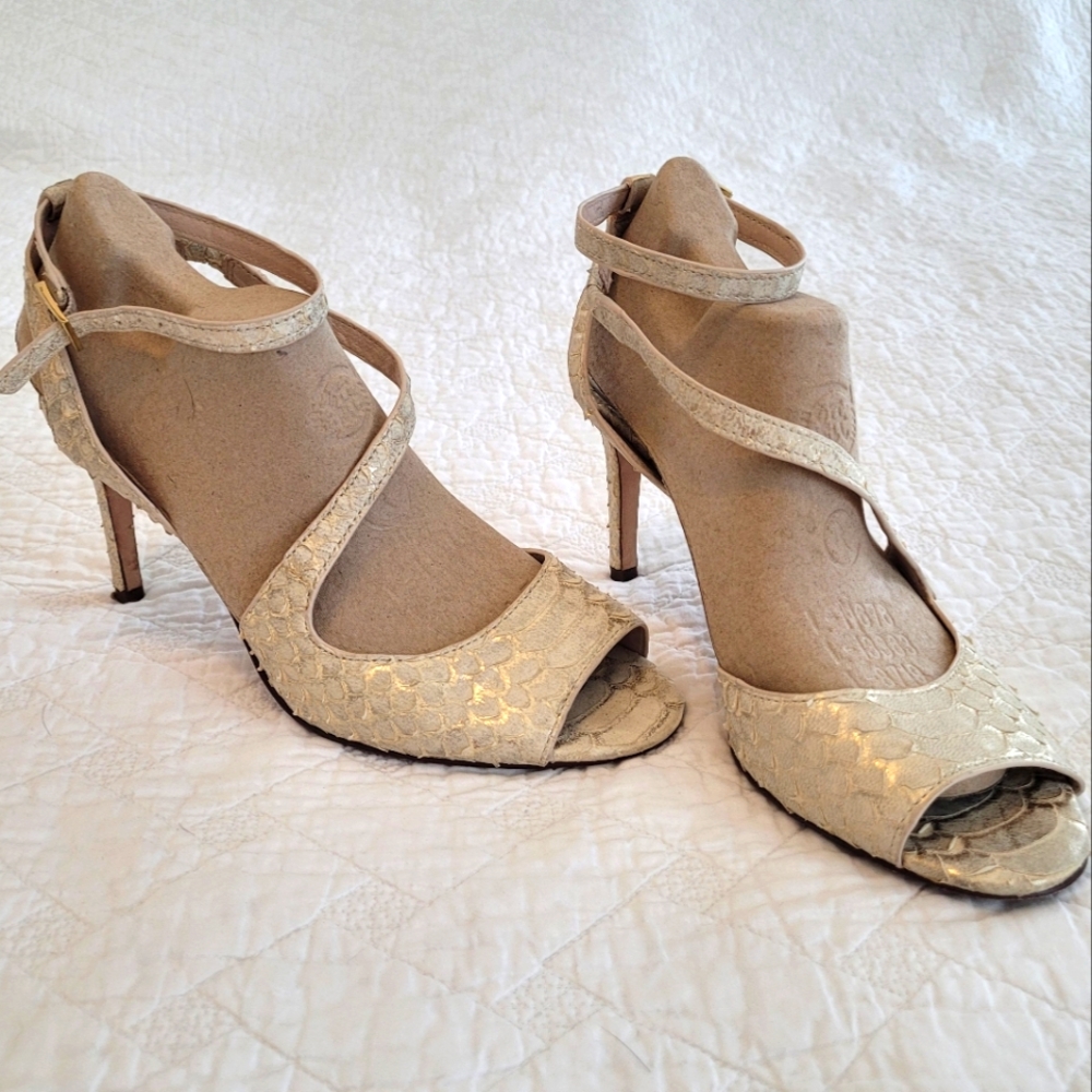 Louise Et Cie Lo-Kealy Cream Diagonal Strap Leather Sole Stilleto Heel 7.5